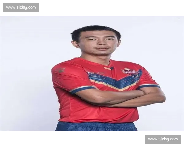 徐亮再发声:国足 500 万税后仅 300 万,行业对比引争议 徐亮再发声:国足 500 万税后仅 300 万,行业对比引争议